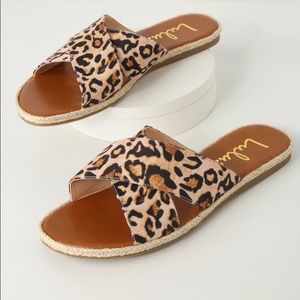 NWOT Lulu’s Leopard Sandals